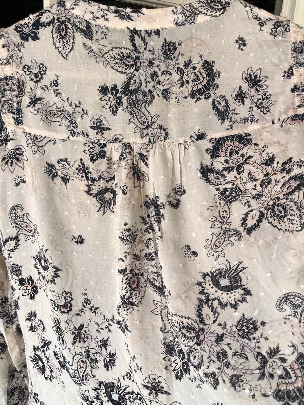 Express Cream Floral Ruffle Button-Front Blouse - Picture 7 of 8